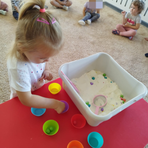 sensoryczne przygody malucha