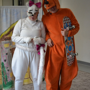 Przedstawienie teatralne pt. „Jak Kicia Rufiego mądrości uczyła” w wykonaniu aktorów teatru edukacyjnego Gabi Art.