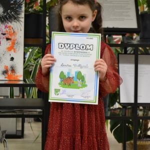 Wyróżnienie w miejskim konkursie plastycznym „Dzikie zwierzęta w mieście” (XI 2025) 