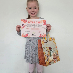 II miejsce w IV Konkursie Piosenki Angielskiej "Hello Autumn".
