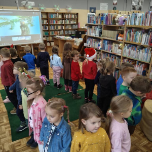 Warsztaty świąteczne w Filii nr 18 Miejskiej Biblioteki Publicznej w Dąbrowie Górniczej