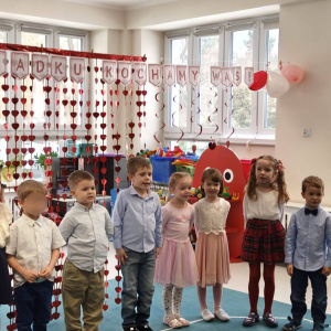 Występy dzieci  z okazji Dnia Babci i Dziadka.
