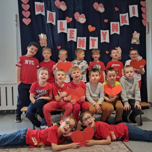 Zabawy walentynkowe w naszym przedszkolu.