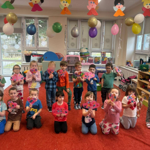 Zabawy walentynkowe w naszym przedszkolu.