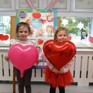Zabawy walentynkowe w naszym przedszkolu.
