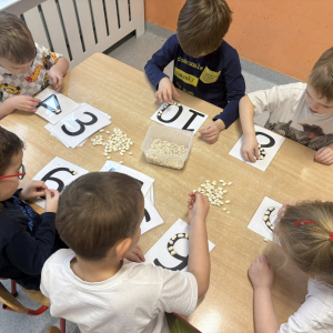 Zabawy matematyczne - realizacja projektu.