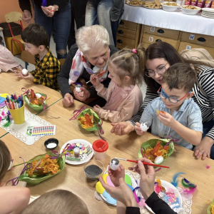 Spotkanie wielkanocne z udziałem rodziców.