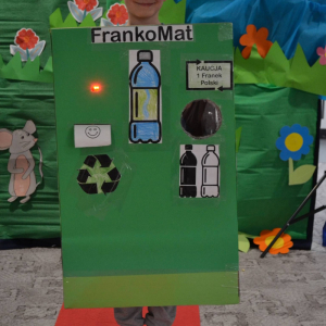 Pokaz Mody Recyklingowej.