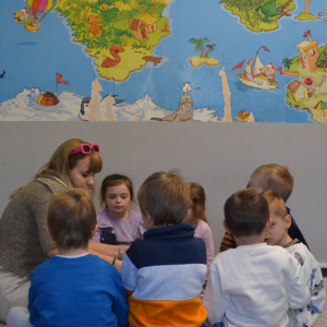 Dzieci z grupy Muchomorki odwiedziły British School w Dąbrowie Górniczej.