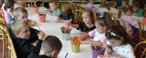 Żabki odwiedziły Miejską Bibliotekę Publiczną im. Hugona Kołłątaja w Dąbrowie Górniczej.